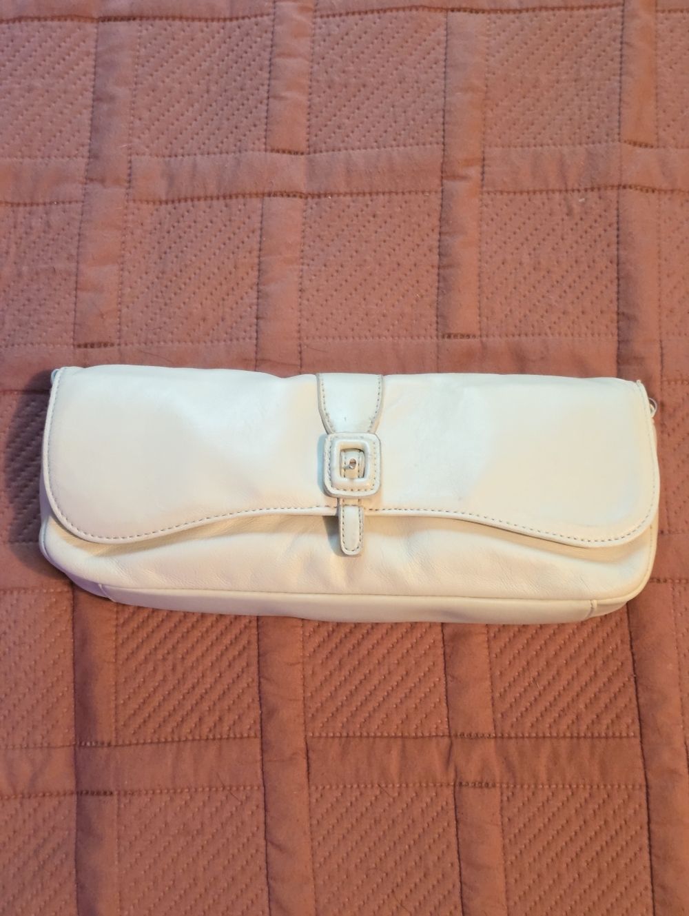 5/$25 ❤️ Worthington White Lambskin Buckle Clutch Bag - Women